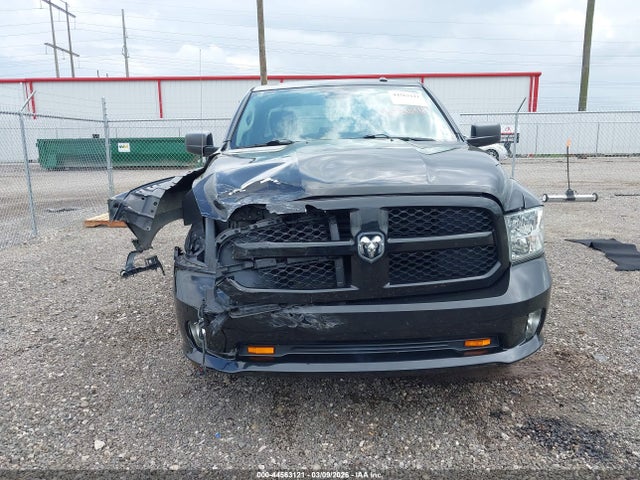 2016 Ram 1500 Express მანქანა იყიდება აუქციონზე, vin: 3C6RR6KT8GG270193, აუქციონის ნომერი: 44563121