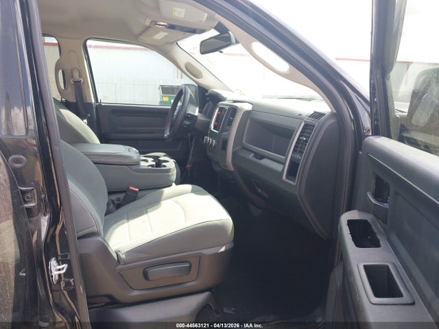 2016 Ram 1500 Express მანქანა იყიდება აუქციონზე, vin: 3C6RR6KT8GG270193, აუქციონის ნომერი: 44563121