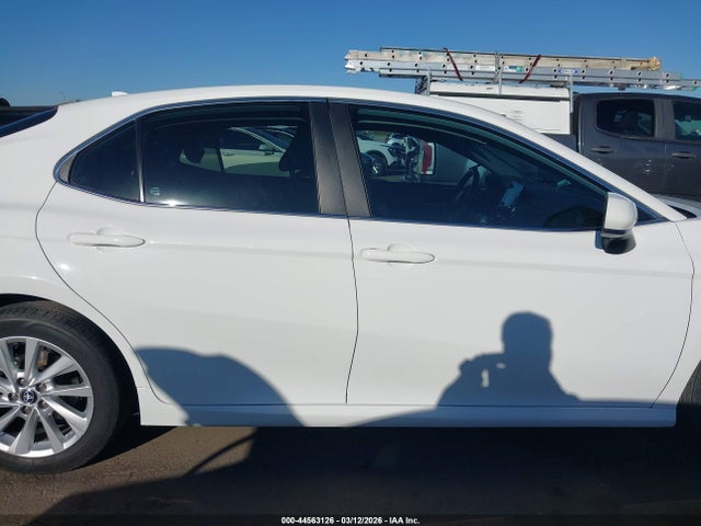 Toyota CAMRY LE 2023 4T1C11AK0PU800439 Image 13