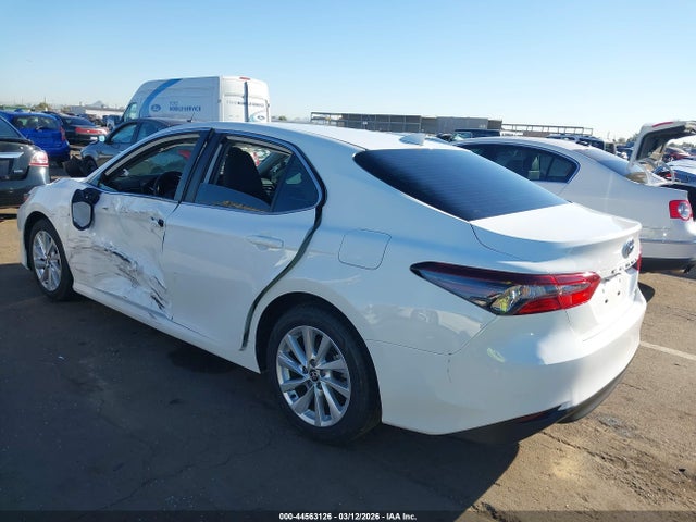 Toyota CAMRY LE 2023 4T1C11AK0PU800439 Image 3