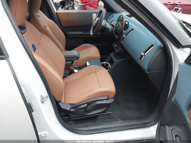 2026 MINI COUNTRYMAN WMZ23GA05T7U73024 Photo 4