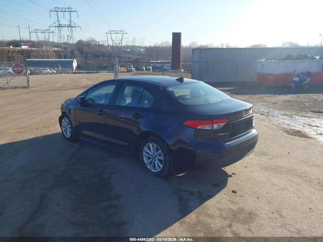Toyota COROLLA LE 2025 5YFB4MDE6SP274287 Image 3