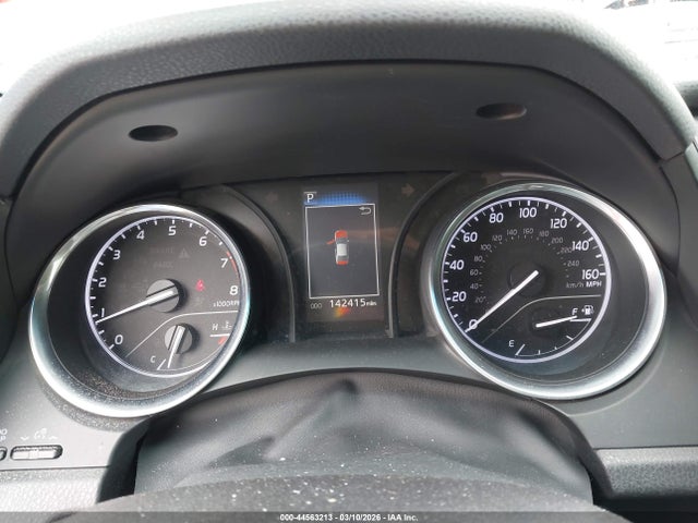 4T1B11HK0JU102812 Toyota CAMRY SE