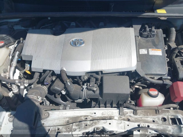 JTDKBRFU2G3009390 Toyota Prius Two