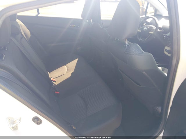JTDKBRFU2G3009390 Toyota Prius Two
