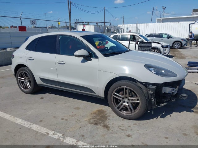Продаж на аукціоні авто 2019 Porsche Macan, vin: WP1AA2A53KLB01461, номер лоту: 44563217