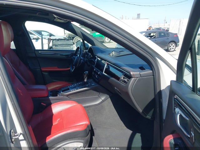 Продаж на аукціоні авто 2019 Porsche Macan, vin: WP1AA2A53KLB01461, номер лоту: 44563217