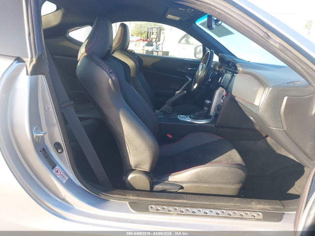 Продаж на аукціоні авто 2017 Subaru Brz Limited, vin: JF1ZCAC10H8604269, номер лоту: 44563219