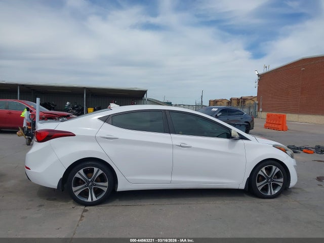 44563221 :رقم المزاد ، KMHDH4AH0FU391640 vin ، 2015 Hyundai Elantra Sport مزاد بيع