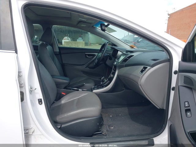 44563221 :رقم المزاد ، KMHDH4AH0FU391640 vin ، 2015 Hyundai Elantra Sport مزاد بيع