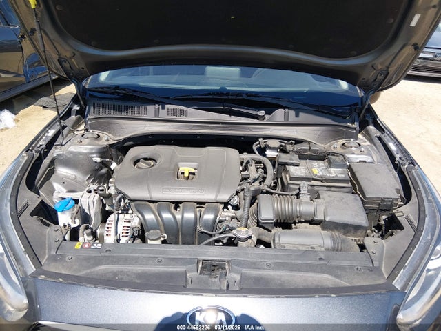 3KPF24AD9ME380885 KIA Forte Lxs