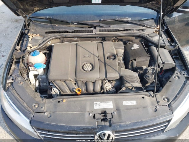 2013 Volkswagen Jetta Se მანქანა იყიდება აუქციონზე, vin: 3VWDX7AJ4DM355217, აუქციონის ნომერი: 44563234