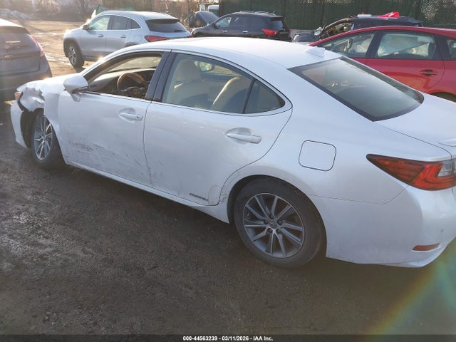 Продажа на аукционе авто 2016 Lexus Es 300h, vin: JTHBW1GG1G2107510, номер лота: 44563239
