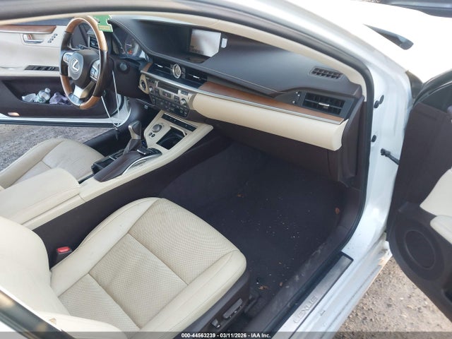 Продажа на аукционе авто 2016 Lexus Es 300h, vin: JTHBW1GG1G2107510, номер лота: 44563239