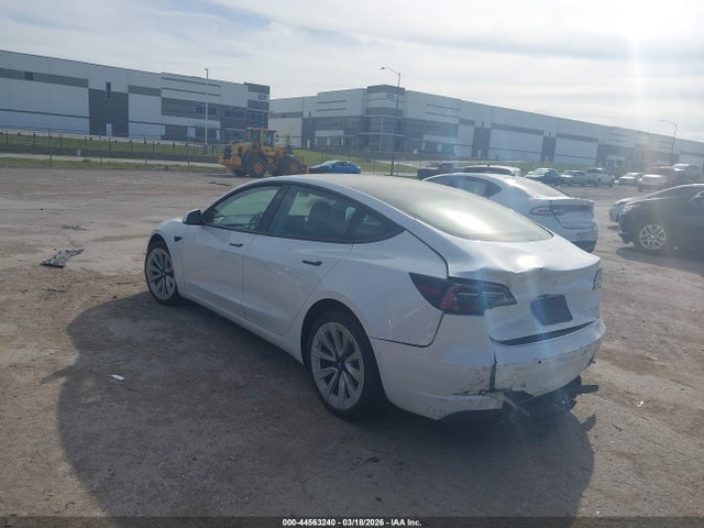 44563240 :رقم المزاد ، 5YJ3E1EB7NF343394 vin ، 2022 Tesla Model 3 Long Range Dual Motor All-wheel Drive مزاد بيع