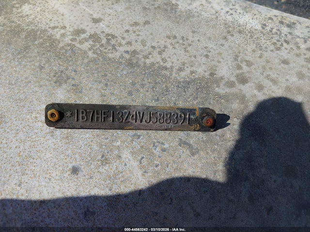 1997 DODGE RAM 1500 1B7HF13Z4VJ588391 Photo 8