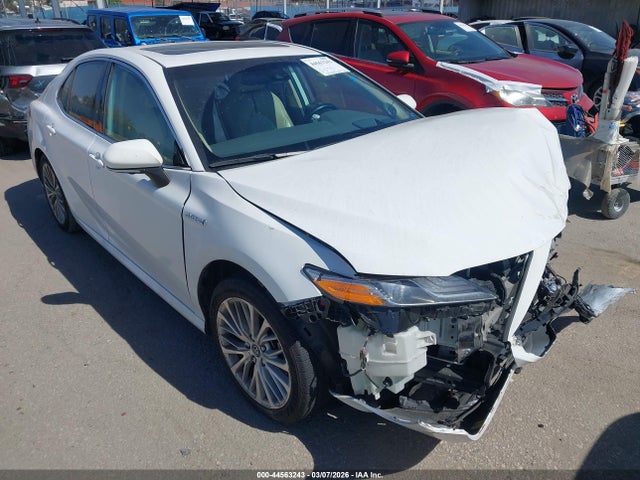 2019 TOYOTA CAMRY HYBRID 4T1B21HK3KU514592