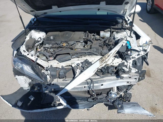 2019 TOYOTA CAMRY HYBRID 4T1B21HK3KU514592 Photo 9