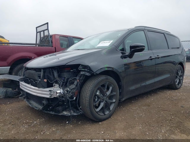 44563248 :رقم المزاد ، 2C4RC1GG5TR161722 vin ، 2026 Chrysler Pacifica Limited مزاد بيع