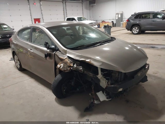 2016 HYUNDAI ELANTRA 5NPDH4AE8GH756684