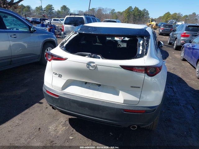 2021 Mazda Cx-30 Preferred მანქანა იყიდება აუქციონზე, vin: 3MVDMBCL3MM256450, აუქციონის ნომერი: 44563250