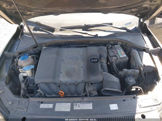 2013 Volkswagen Passat S მანქანა იყიდება აუქციონზე, vin: 1VWAP7A36DC118931, აუქციონის ნომერი: 44563270