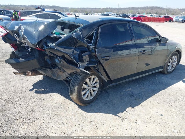 2013 Volkswagen Passat S მანქანა იყიდება აუქციონზე, vin: 1VWAP7A36DC118931, აუქციონის ნომერი: 44563270