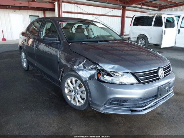 3VWD17AJ9FM340815 Volkswagen Jetta 1.8t Se