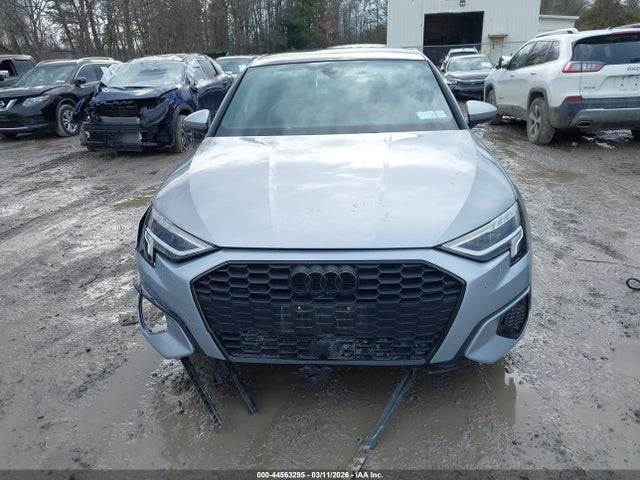 Продаж на аукціоні авто 2023 Audi A3 Premium Plus 40 Tfsi Front-wheel Drive S Tronic, vin: WAUBUDGY7PA130746, номер лоту: 44563295