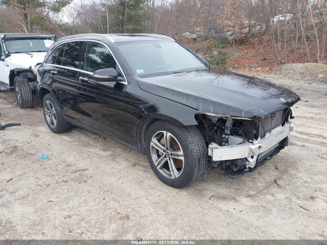 2017 MERCEDES-BENZ GLC 300 WDC0G4KB6HV011840