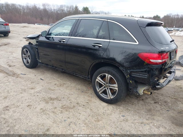 2017 MERCEDES-BENZ GLC 300 WDC0G4KB6HV011840 Photo 2