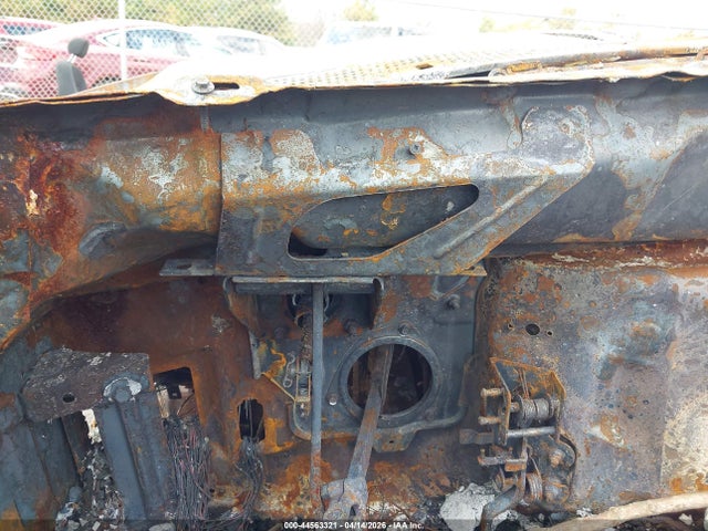 1997 Ford F-250 Xl მანქანა იყიდება აუქციონზე, vin: 1FTHX26F5VEA27453, აუქციონის ნომერი: 44563321
