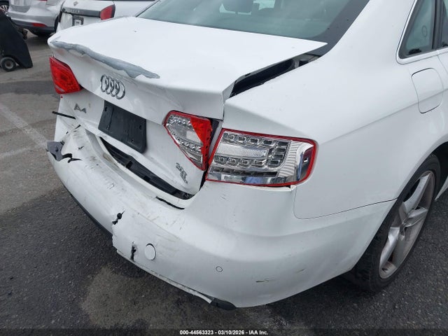 Продажа на аукционе авто 2010 Audi A4 2.0t Premium, vin: WAUFFCFL5AN003215, номер лота: 44563323