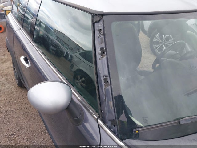 2012 MINI COOPER CLUBMAN WMWZF3C50CT190350 Photo 5