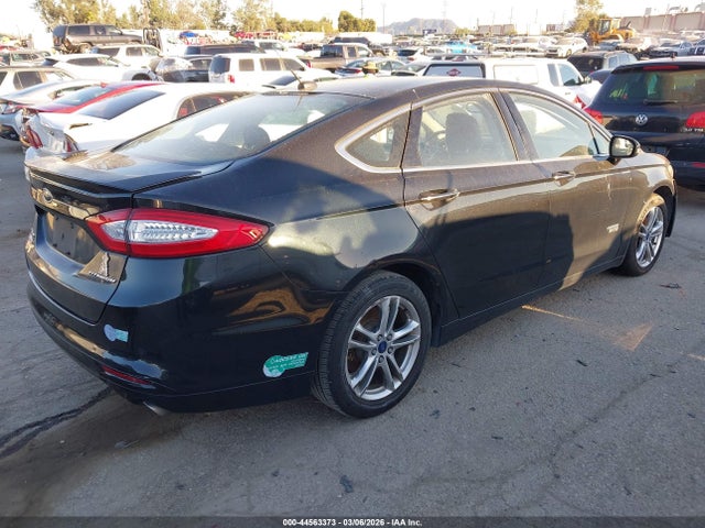Ford Fusion Energi Titanium 2015 3FA6P0SU9FR147244 Image 4