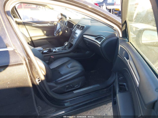 Ford Fusion Energi Titanium 2015 3FA6P0SU9FR147244 Image 5