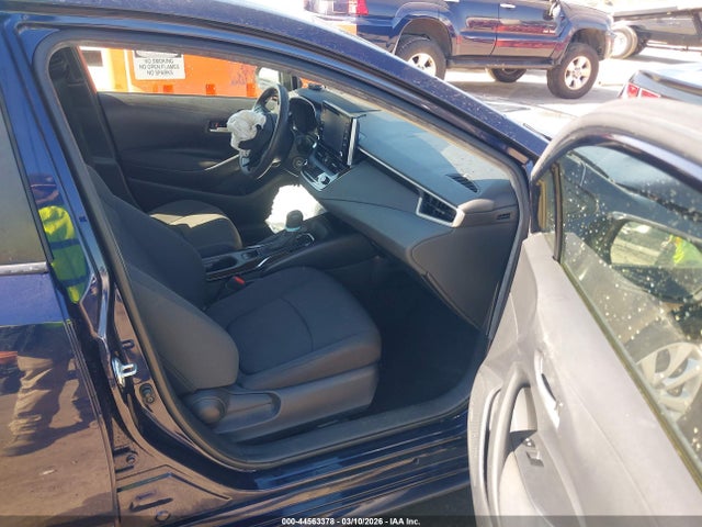 JTDEPRAE9LJ028930 Toyota COROLLA LE