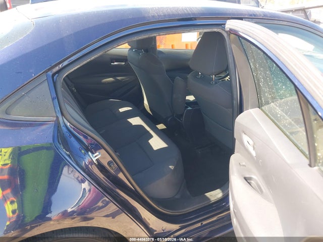 JTDEPRAE9LJ028930 Toyota COROLLA LE
