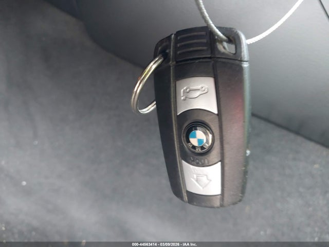 2015 BMW X1 WBAVM5C56FVV94889 Photo 10