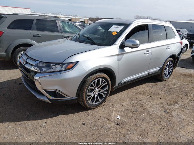 Продажа на аукционе авто 2018 Mitsubishi Outlander Sel, vin: JA4AD3A3XJZ015826, номер лота: 44563436