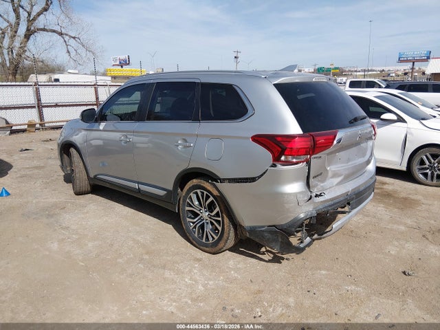 Продажа на аукционе авто 2018 Mitsubishi Outlander Sel, vin: JA4AD3A3XJZ015826, номер лота: 44563436