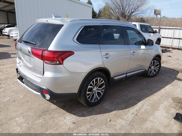 Продажа на аукционе авто 2018 Mitsubishi Outlander Sel, vin: JA4AD3A3XJZ015826, номер лота: 44563436