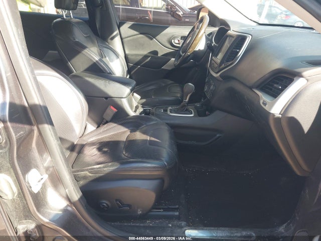 44563449 :رقم المزاد ، 1C4PJMJX2JD594194 vin ، 2018 Jeep Cherokee Overland 4x4 مزاد بيع