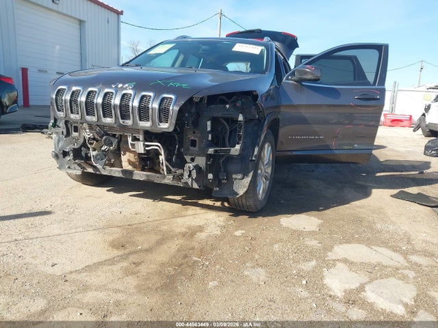 44563449 :رقم المزاد ، 1C4PJMJX2JD594194 vin ، 2018 Jeep Cherokee Overland 4x4 مزاد بيع