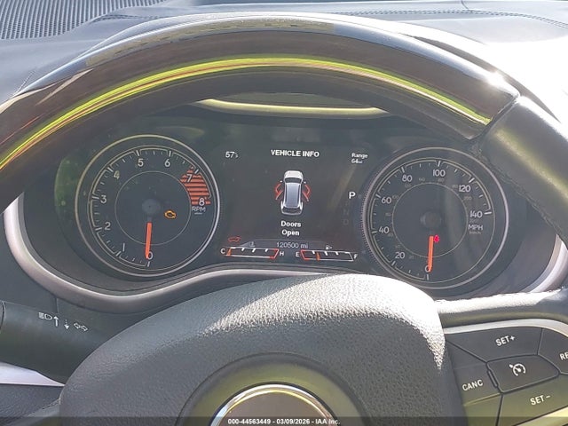 44563449 :رقم المزاد ، 1C4PJMJX2JD594194 vin ، 2018 Jeep Cherokee Overland 4x4 مزاد بيع