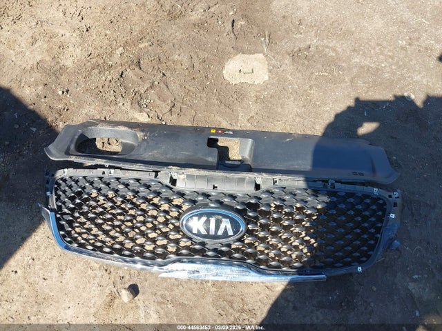 Продажа на аукционе авто 2017 Kia Sorento 2.4l Lx, vin: 5XYPG4A32HG318461, номер лота: 44563453