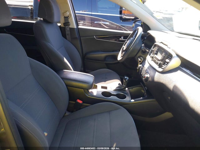 Продажа на аукционе авто 2017 Kia Sorento 2.4l Lx, vin: 5XYPG4A32HG318461, номер лота: 44563453