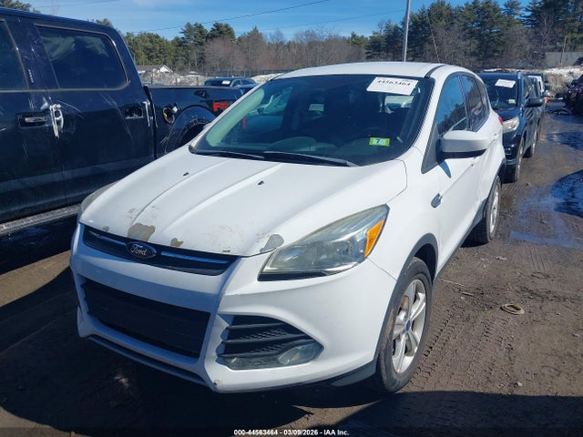 Ford ESCAPE SE 2016 1FMCU9GX4GUC45214 Image 2