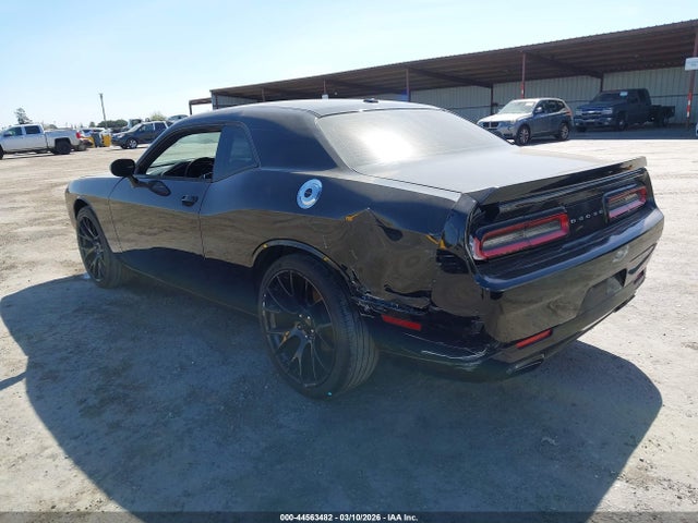 44563482 :رقم المزاد ، 2C3CDZAG8GH275076 vin ، 2016 Dodge Challenger Sxt مزاد بيع