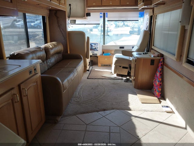 Продаж на аукціоні авто 2001 Beaver Motor Coach, vin: 4SLC3FP3611154005, номер лоту: 44563503